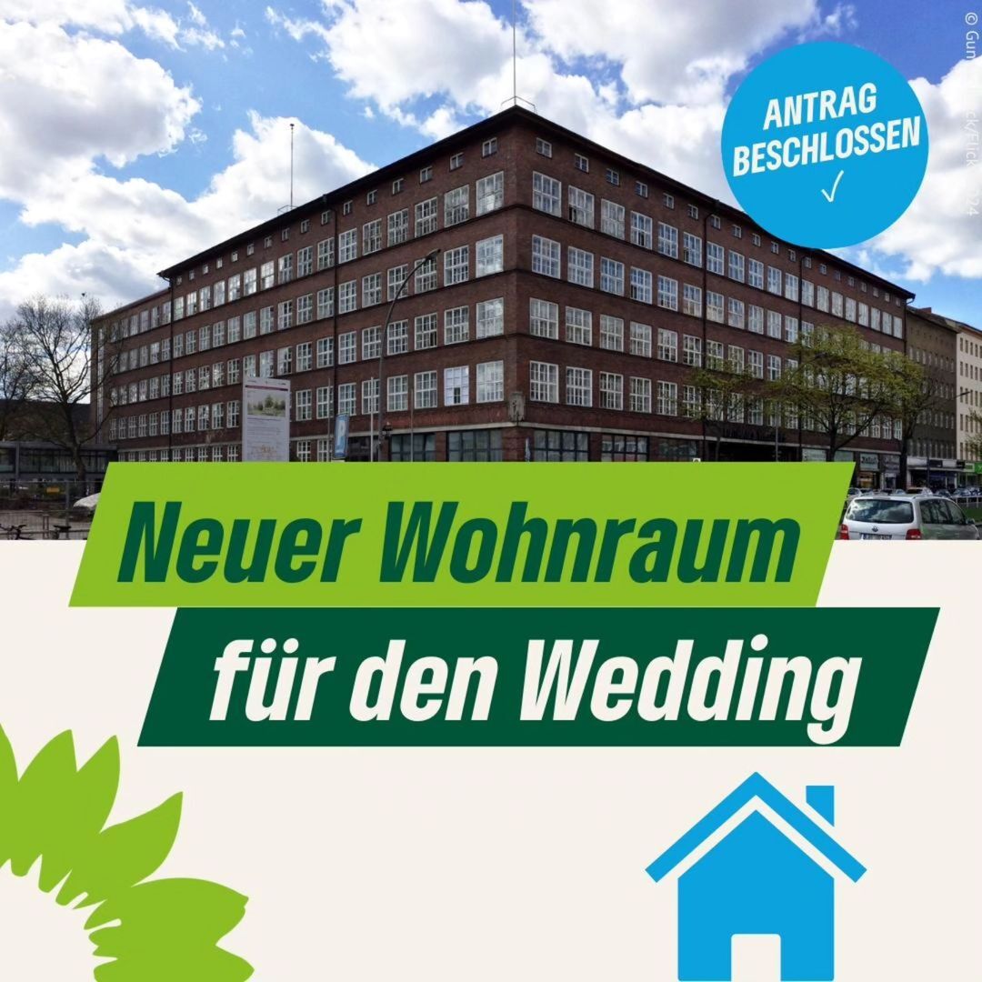 Auf der Oktober-BVV beschlossen: 

Die Parkplatzflächen rund um das Rathaus Müllerstraße bieten Flächenpotenziale für die Schaffung von dringend benötigtem Wohnraum. Mit Beschluss unseres Antrags wird das Bezirksamt in Zusammenarbeit mit einer landeseigenen Wohnungsbaugesellschaft oder einer Genossenschaft im Erbbaurecht sowie dem Land Berlin prüfen, ob auf den Parkplatzflächen nordöstlich der Genter Straße/Else-und-Otto-Hampel-Weg/Ostender Straße mehrgeschossige mietpreisgebundene Wohnungen errichtet werden können. Für den Genter Wochenmarkt soll eine geeignete Ausweichfläche gefunden werden. 
 
Der Antrag wurde angenommen: https://tinyurl.com/4ajjkfn9 

#neuerwohnraum #wedding #berlinmitte #bvv #bezirkspolitik #wohnungsbau